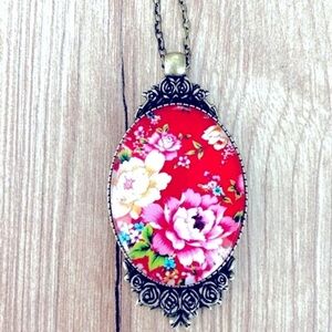 Red Floral Print Victorian Style Necklace, NWT, Handmade, Unworn